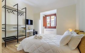 Mater Rooms & Suites